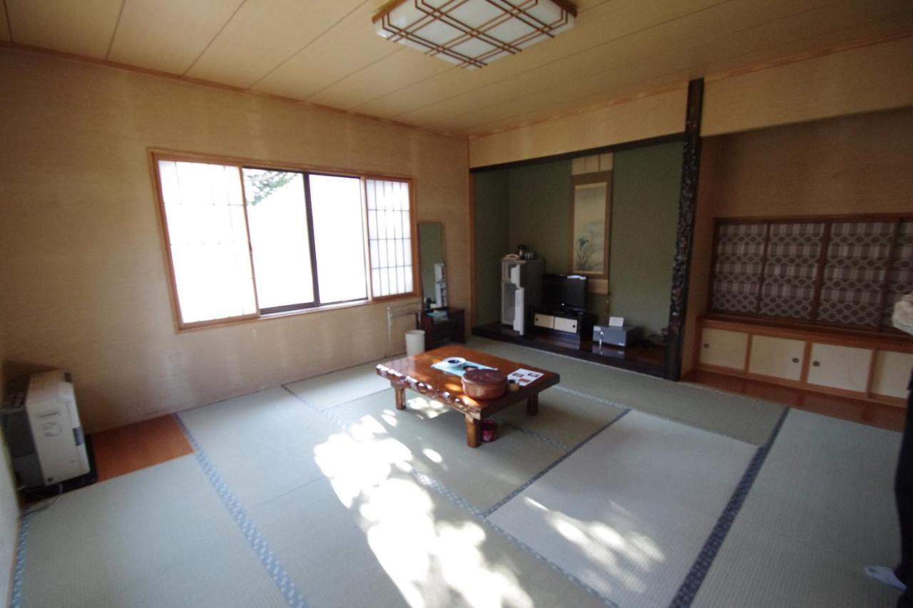 Karurusu Onsen Suzuki Ryokan Muroran Esterno foto