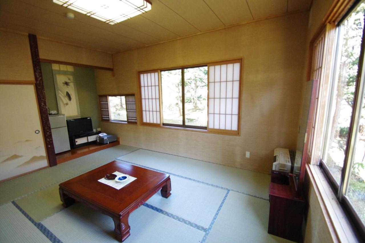 Karurusu Onsen Suzuki Ryokan Muroran Esterno foto